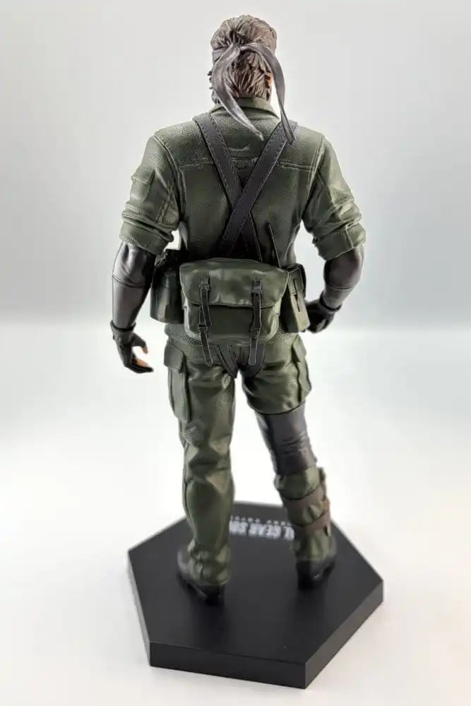 Metal Gear Solid Delta: Snake Eater PVC Figur Naked Snake 20 cm