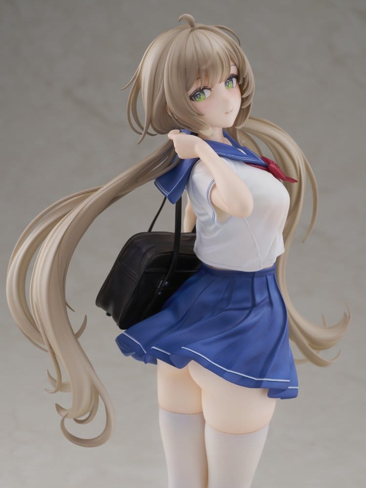 KoiKoi Sakura PVC Figur 1/6 Momoko Uniform Ver. 27 cm