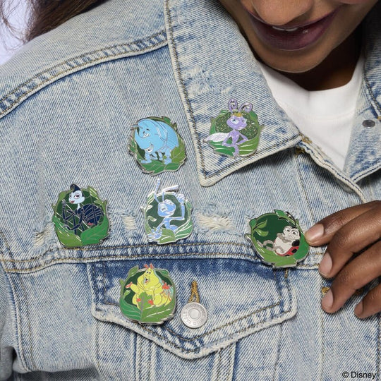 Das große Krabbeln by Loungefly Ansteck-Pins Blind Display (12)