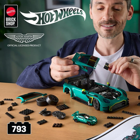 Hot Wheels Elite Mattel Brick Shop Bauset 1/16 '24 Aston Martin Vantage GT3