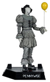 Es Welcome to Derry Movie Maniacs Figur Pennywise (Black &amp; White) 16 cm