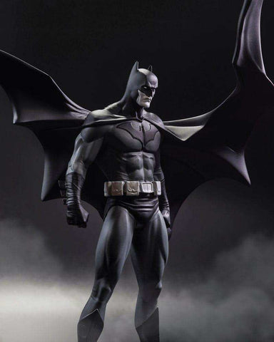 DC Direct Resin Statue Batman Black & White Batman (by Jorge Jimenez) 27 cm - Smalltinytoystore