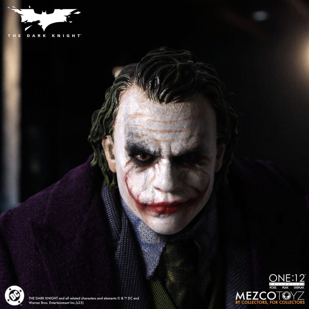 The Dark Knight Actionfigur 1/12 Joker 17 cm