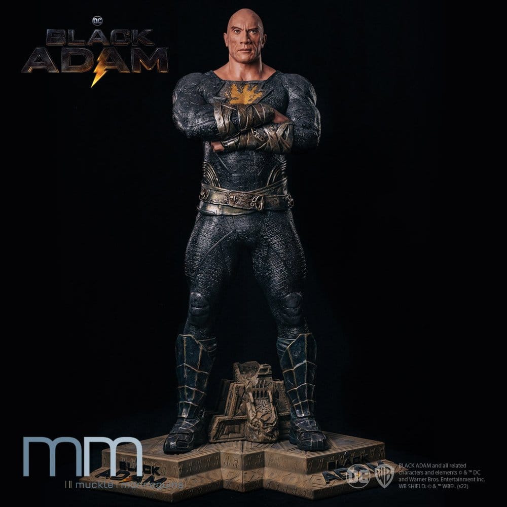 Black Adam Life-Size Statue Black Adam 211 cm