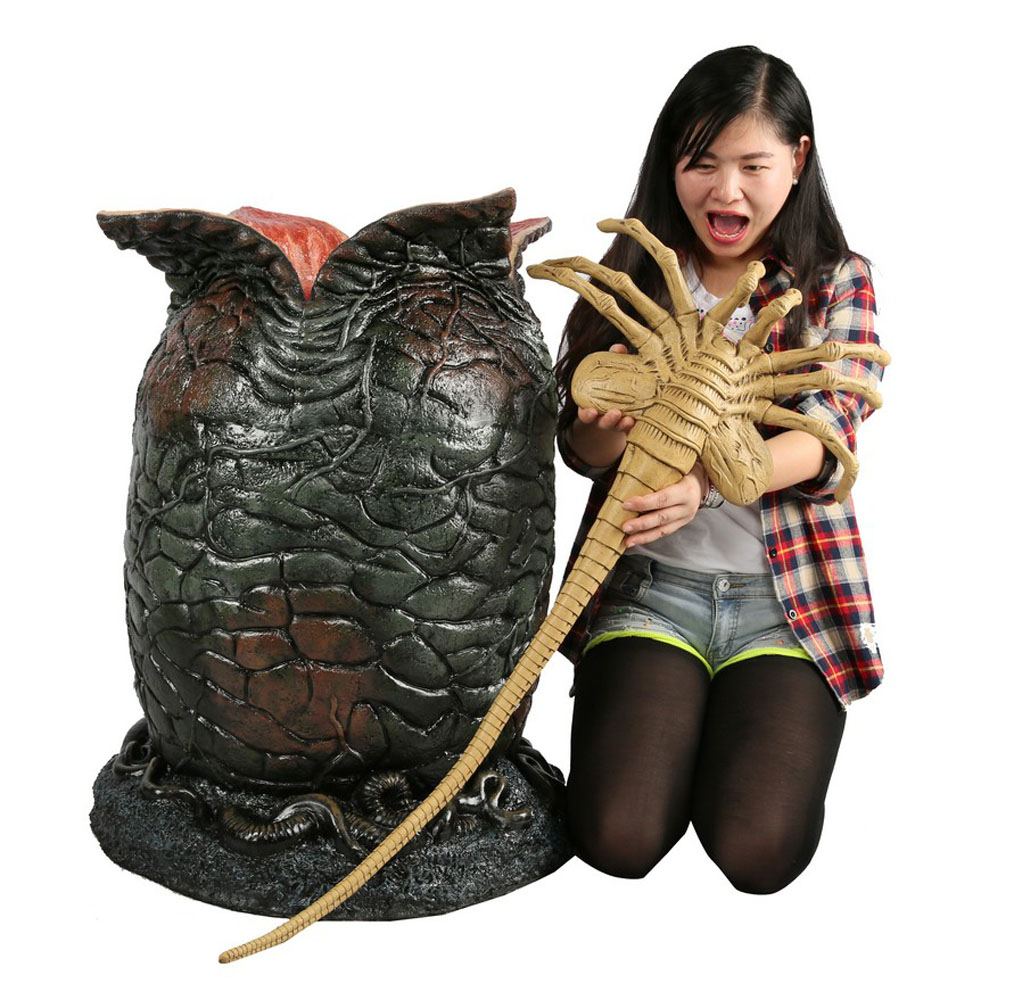 Aliens Schaumstoff-Replik 1/1 Xenomorph Ei & Latex Facehugger 91 cm