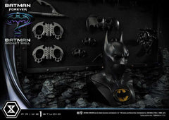 Batman Forever Museum Masterline Series Diorama 1/3 Batman Gadget Wall 49 cm