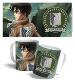 Attack on Titan Tasse Levi Squad Captain 325 ml