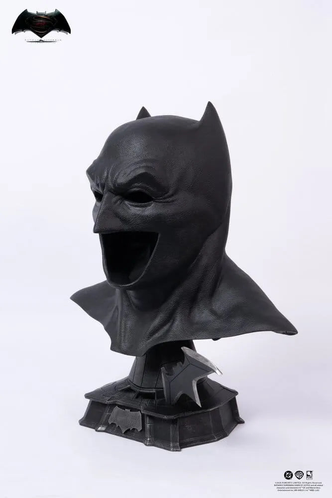 Justice League: Batman v Superman: Dawn of Justice Replik 1/1 Batman Cowl 51 cm