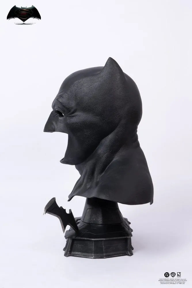 Justice League: Batman v Superman: Dawn of Justice Replik 1/1 Batman Cowl 51 cm