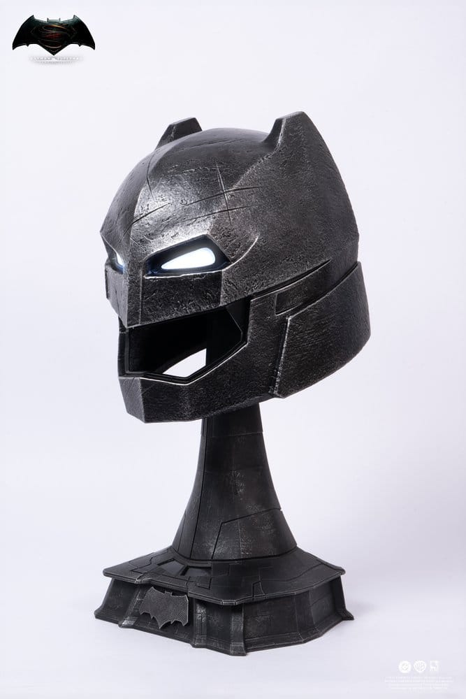 Justice League Replik 1/1 Batman v Superman: Dawn of Justice Armored Batman Helmet 50 cm