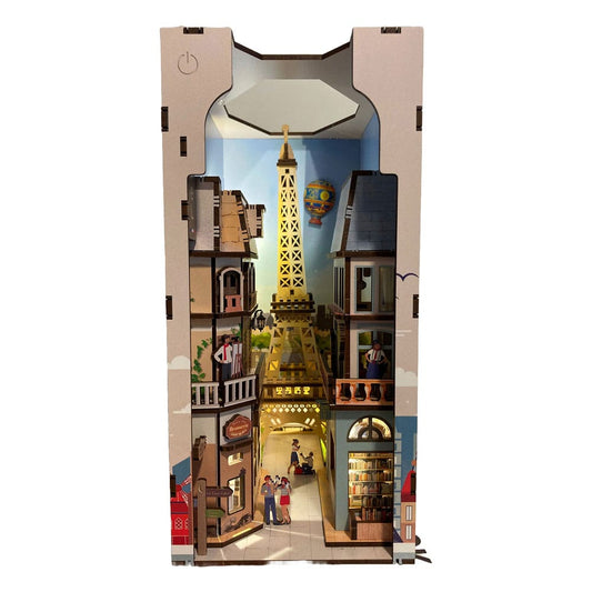 Paris Tiny Adventures Book Nook Mini-Diorama 23 cm