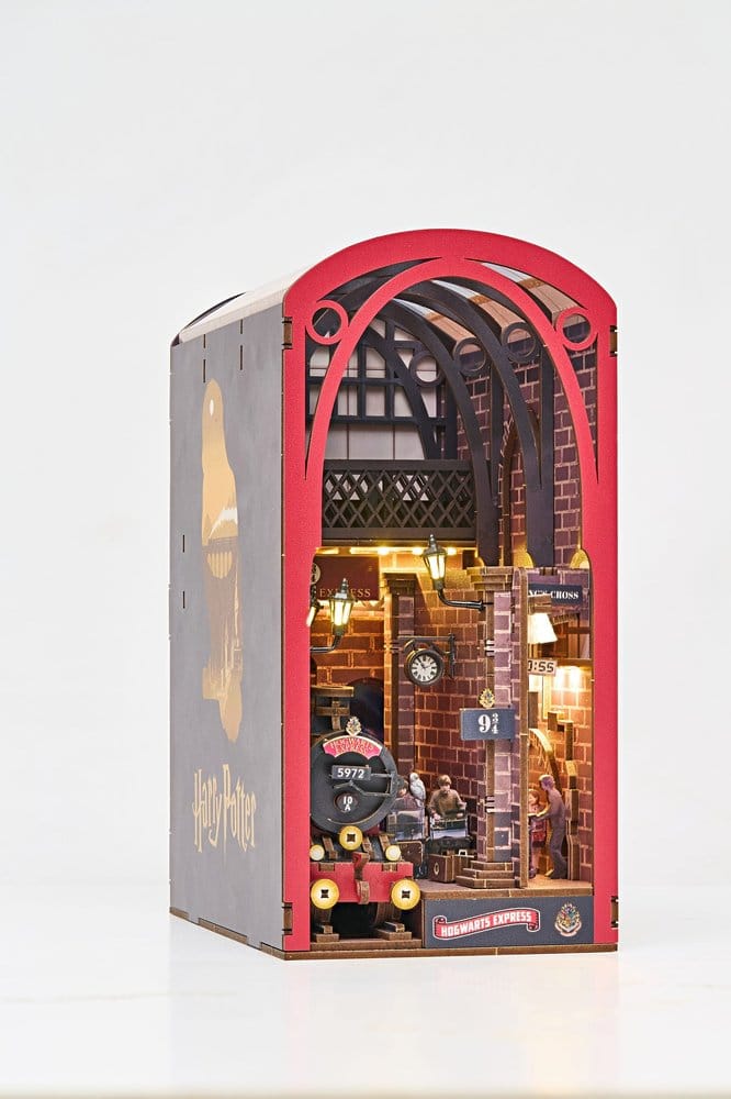 Harry Potter Tiny Adventures Book Nook Mini-Diorama Hogwarts Express 1 ...
