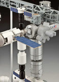 International Space Station ISS Modellbausatz 1/144 25th Anniversary Platinum Edition 74 cm