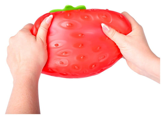 Squishy Dehnbare Figur Erdbeere 15 cm Display (4)