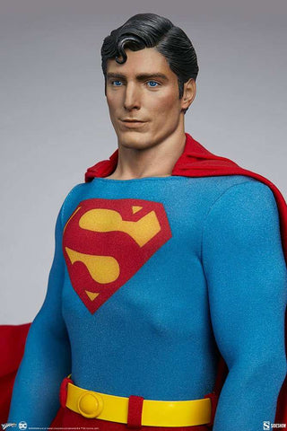 Superman Premium Format Statue Superman: The Movie 52 cm