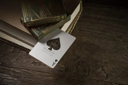 Theory 11 Spielkarten Monarch Green