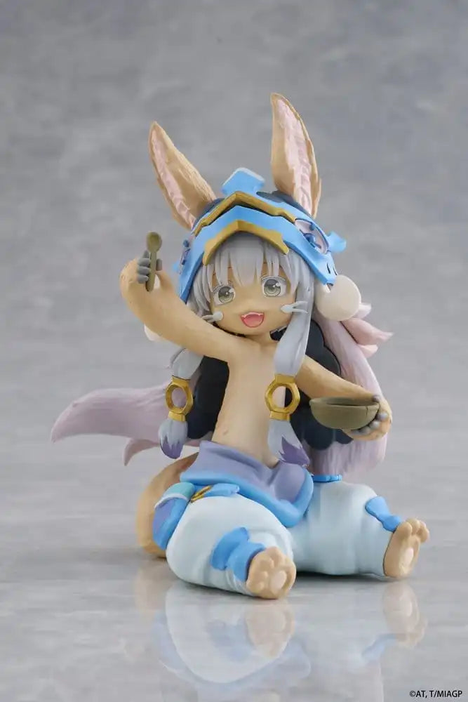Made in Abyss Desktop Cute PVC Figur Nanachi (Mealtime ver.) 13 cm
