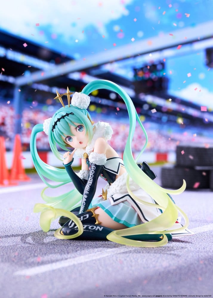 Hatsune Miku Taito Kuji PVC Figur Racing Miku 2018 Ver. Round 8 13 cm
