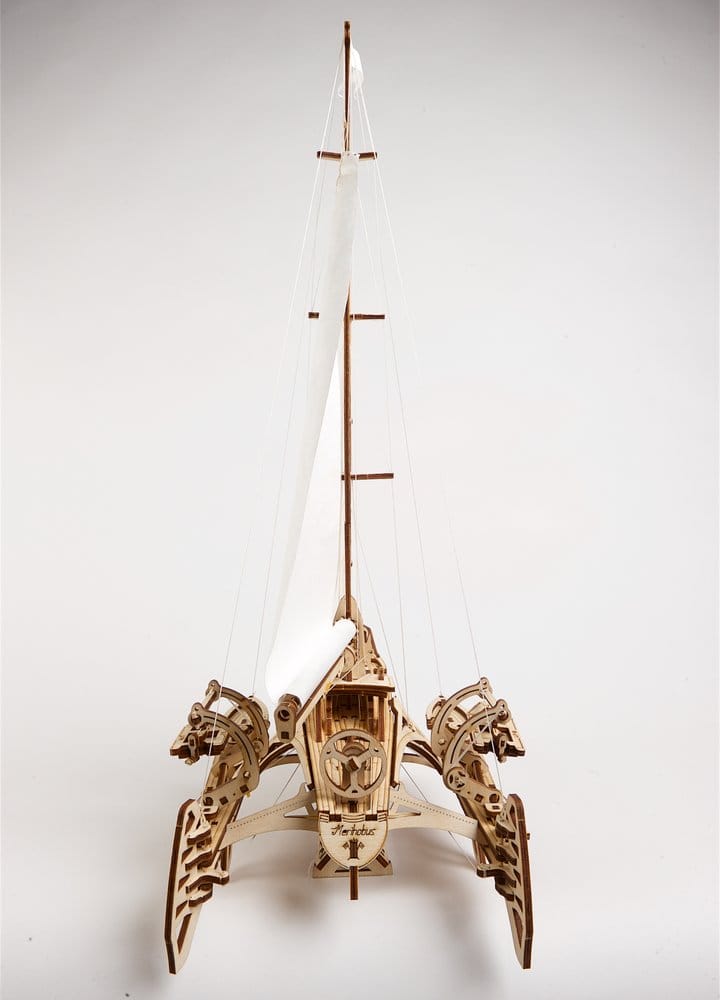 Ugears Modellbausatz aus Holz Trimaran Merihobus