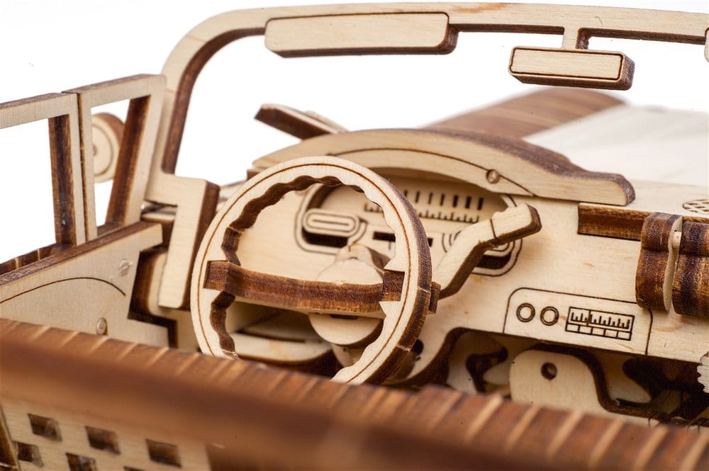 Ugears Modellbausatz aus Holz Traum-Cabrio VM-05