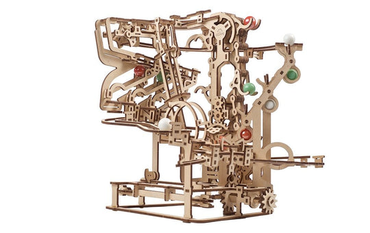 Ugears Modellbausatz aus Holz Murmel-Kettenbahn