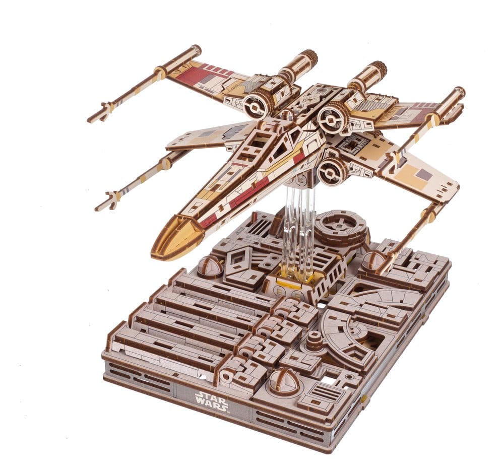 Star Wars Modellbausatz aus Holz Luke Skywalker's X-Wing Starfighter