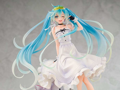 Hatsune Miku GT Project Original PVC Statue 1/7 Vacation Style Ver. 24 cm