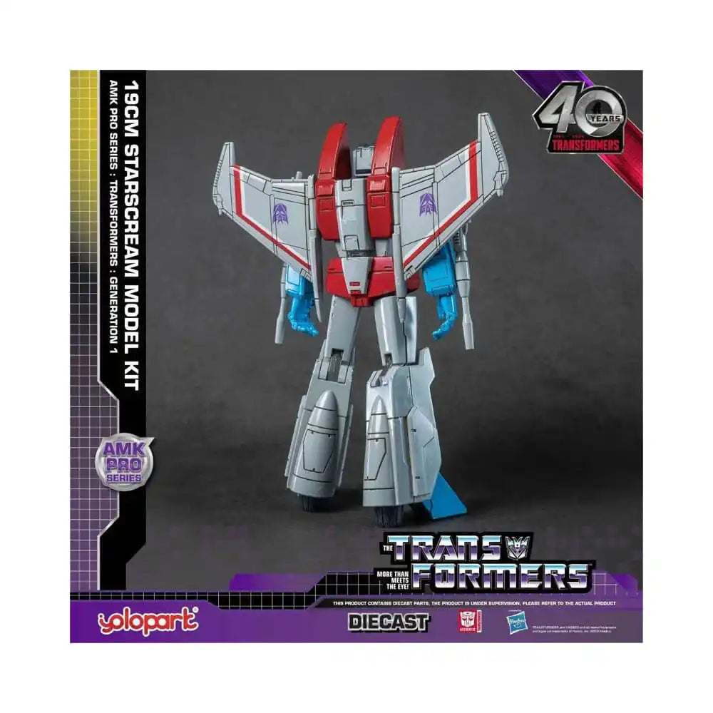 Transformers: Generation One AMK Pro Series Model Kit Starscream 19 cm