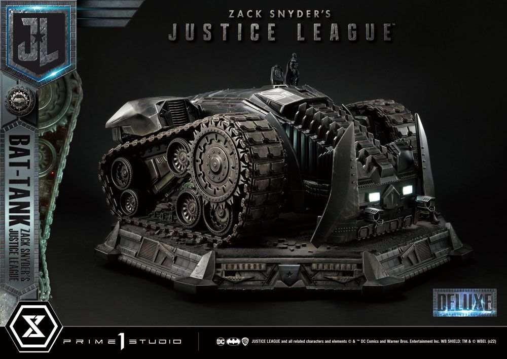 Zack Snyder's Justice League Museum Masterline Diorama Bat-Tank Deluxe Version 36 cm - Smalltinytoystore