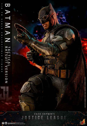 Zack Snyder`s Justice League 1/6 Batman (Tactical Batsuit Version) 33 cm - Smalltinytoystore