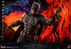 Zack Snyder`s Justice League 1/6 Batman (Tactical Batsuit Version) 33 cm - Smalltinytoystore