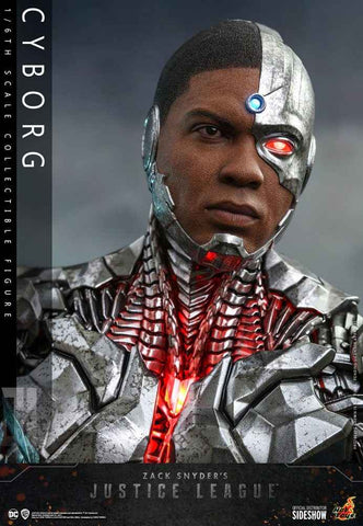 Zack Snyder`s Justice League 1/6 Cyborg 32 cm - Smalltinytoystore