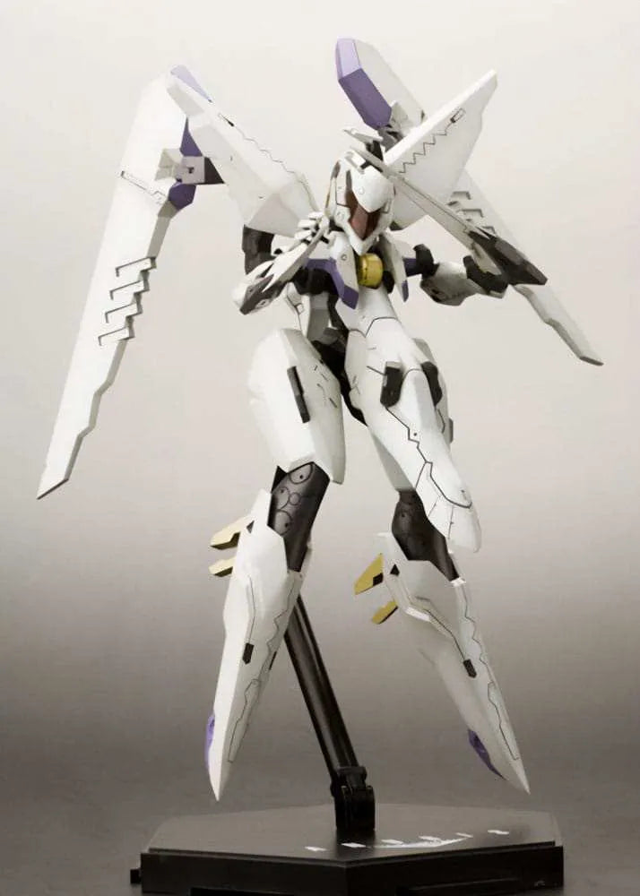 Zone of the Enders The 2nd Runner Plastic Model Kit Vic Viper 18 cm - Smalltinytoystore