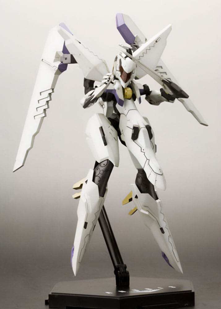 Zone of the Enders The 2nd Runner Plastic Model Kit Vic Viper 18 cm - Smalltinytoystore