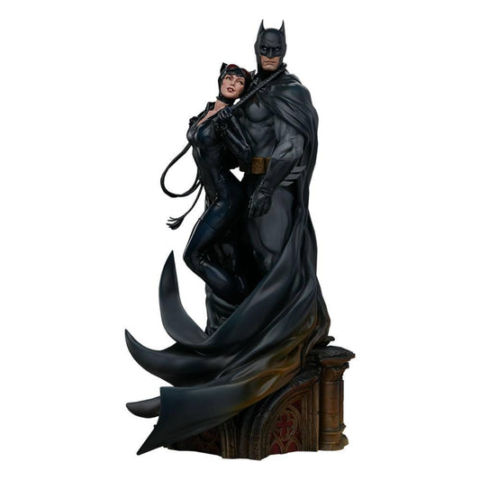 DC Comics Diorama Batman & Catwoman 51 cm - Smalltinytoystore
