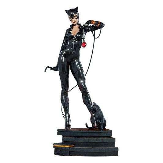 DC Comics Premium Format Statue Catwoman 53 cm - Smalltinytoystore