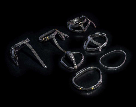 Mythic Legions: All Stars 6 Zubehör-Set für Actionfiguren Belts Pack (Black) - Smalltinytoystore