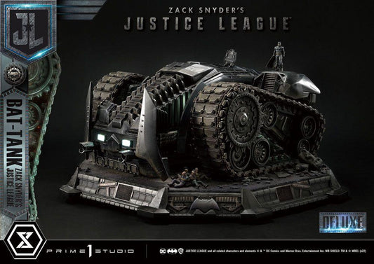 Zack Snyder's Justice League Museum Masterline Diorama Bat-Tank Deluxe Version 36 cm - Smalltinytoystore